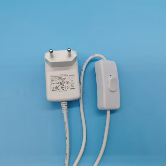 Fuente de alimentación ininterrumpida UPS Mini UPS Pantalla LED de respaldo Batería Caja de colinas Caja de alimentación de metal Alimentación conmutada